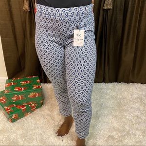 H&M blue and white patterned pants